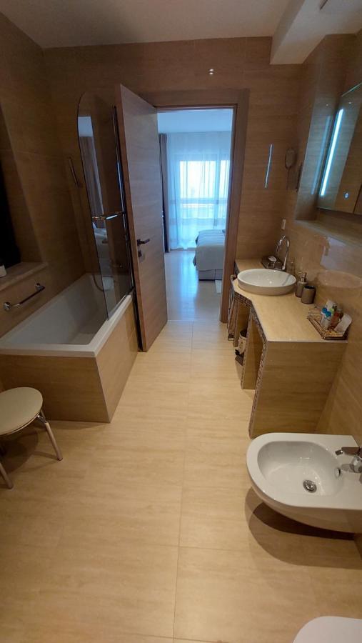 Apartment Leona, Opatija Zewnętrze zdjęcie