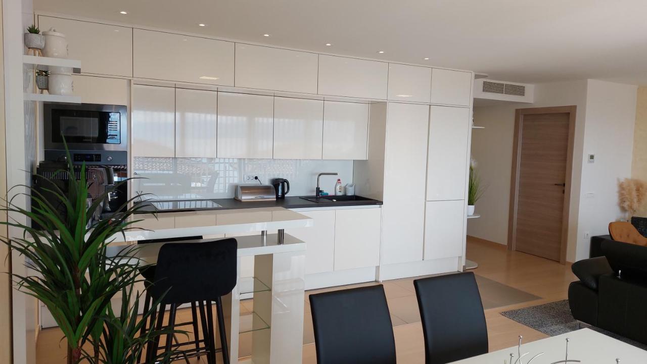 Apartment Leona, Opatija Zewnętrze zdjęcie
